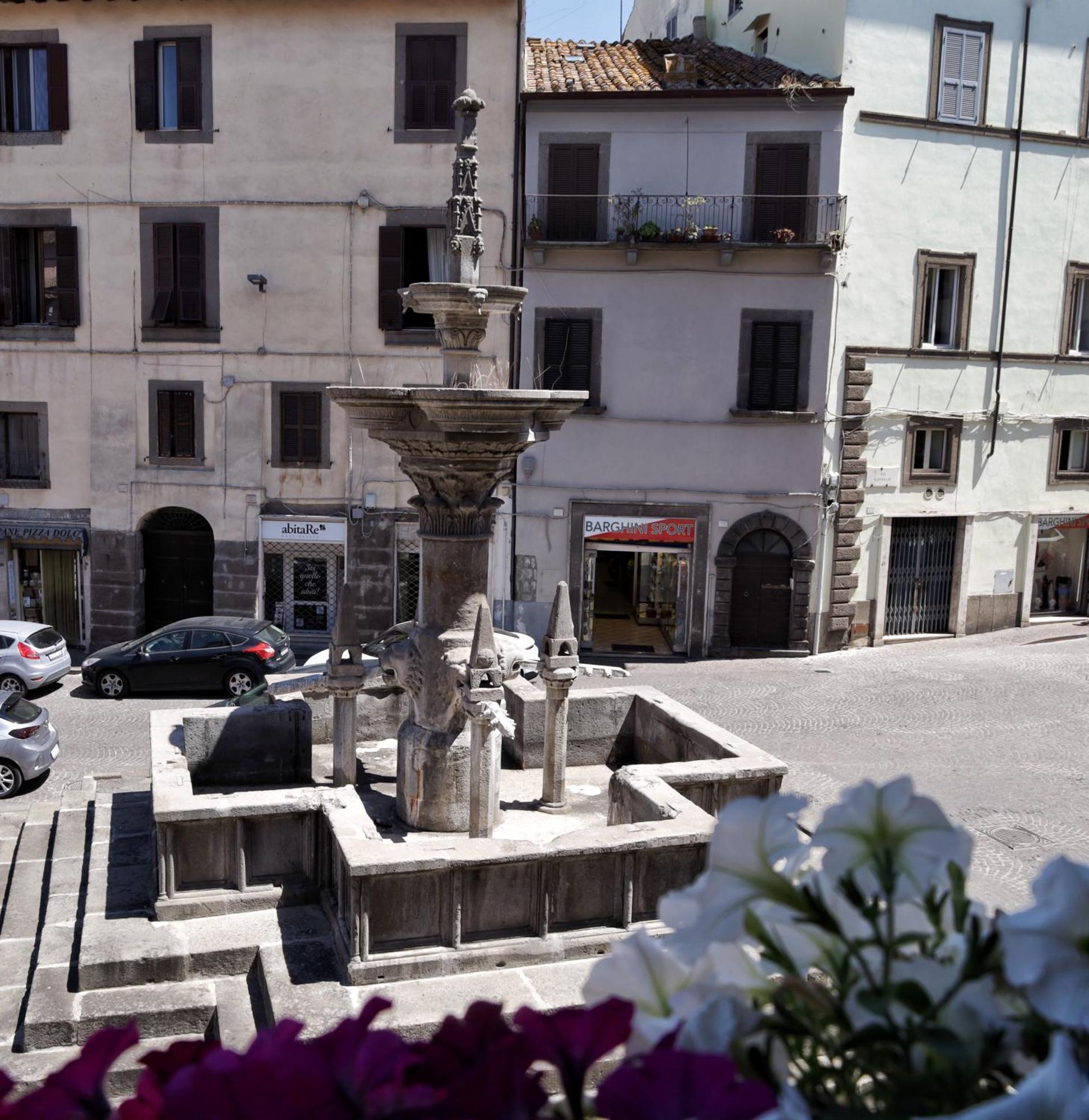Residenza Del Sepale Lägenhet Viterbo Exteriör bild