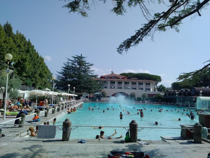 Residenza Del Sepale Lägenhet Viterbo Exteriör bild